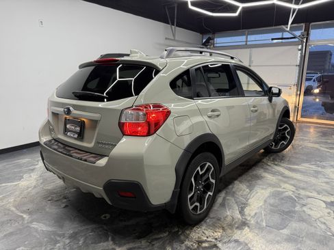 Used 2016 Subaru Crosstrek 2.0i Limited image 5