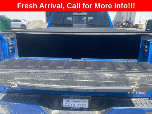 Used 2023 GMC Sierra 1500 AT4 w/ Technology Package AWD/4WD image 18