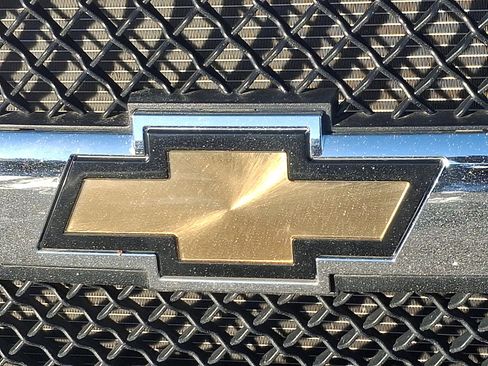 Used 2024 Chevrolet Express 2500 w/ Driver Convenience Package image 29