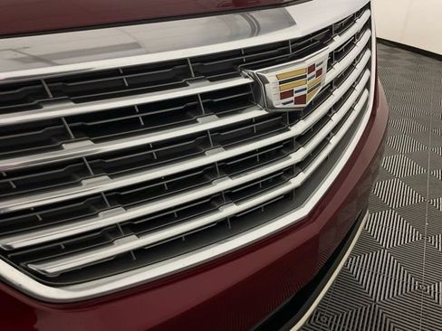 Used 2019 Cadillac XT5 Platinum AWD/4WD image 9