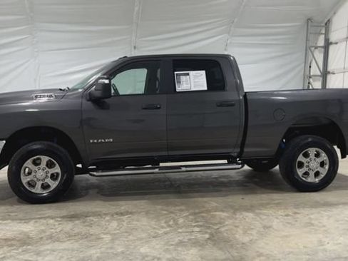 Used 2024 RAM 2500 Big Horn w/ Towing Technology Group AWD/4WD image 9