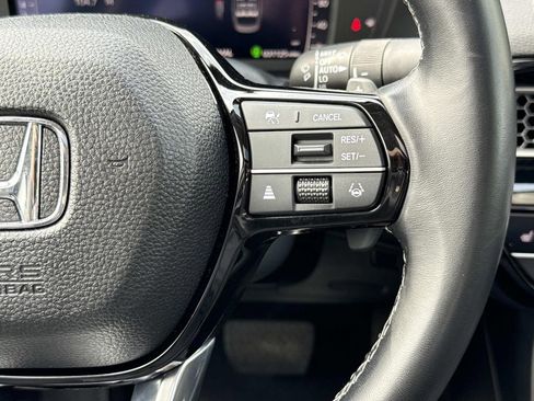 Used 2023 Honda Civic Touring image 10