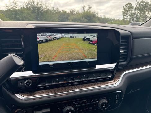 New 2026 Chevrolet Silverado 1500 LT image 19