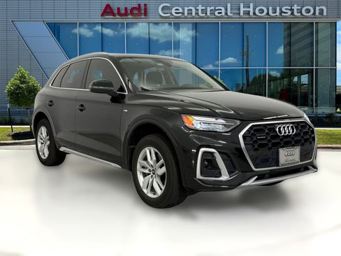 Certified 2023 Audi Q5 2.0T Premium w/ Convenience Package image 7