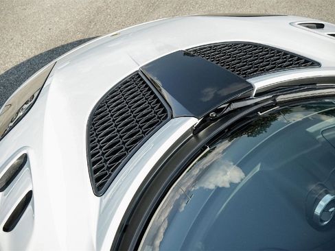 Used 2021 Lotus Evora image 42