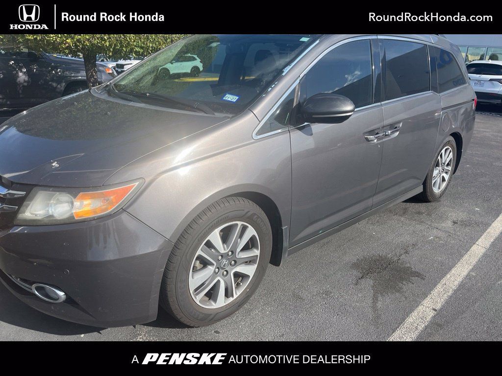 Used 2014 Honda Odyssey Touring image 1