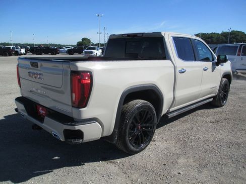 New 2026 GMC Sierra 1500 Denali AWD/4WD image 5