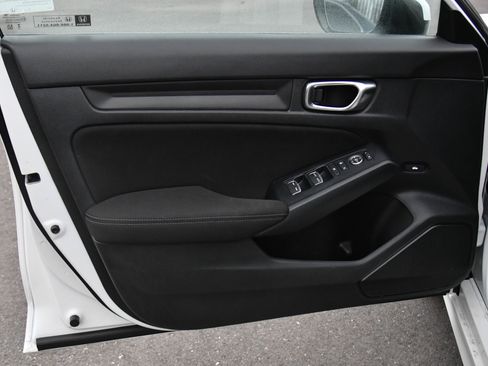 Used 2025 Honda Civic LX image 13