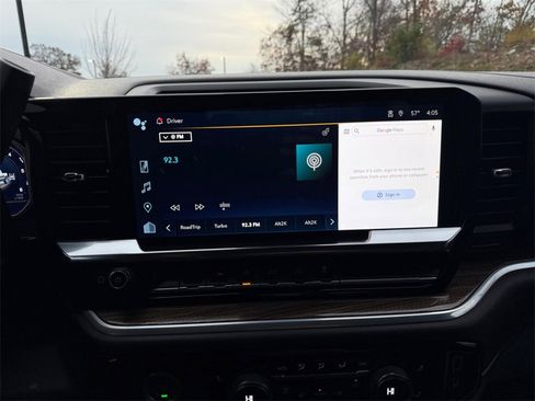 Used 2022 Chevrolet Silverado 1500 LT image 21