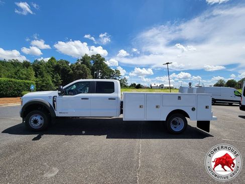 New 2026 Ford F450 XL w/ XL Chrome Package RWD image 3