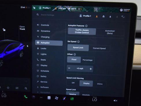 Used 2020 Tesla Model Y Long Range AWD/4WD image 18