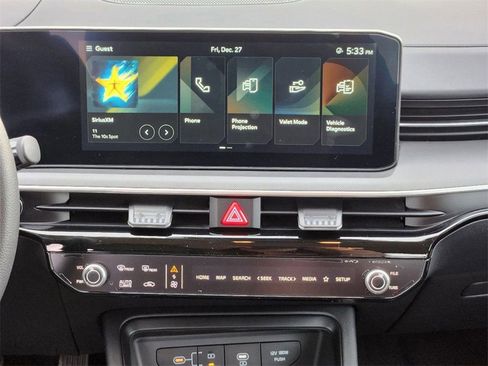 New 2025 Kia K5 LXS image 13