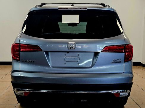 Used 2018 Honda Pilot Elite image 5