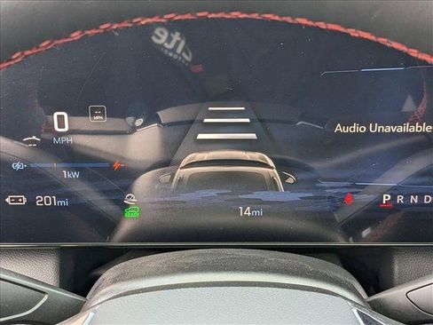 New 2025 Chevrolet Equinox EV RS image 10