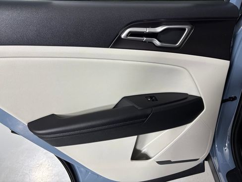 New 2026 Kia Sportage EX AWD/4WD image 38