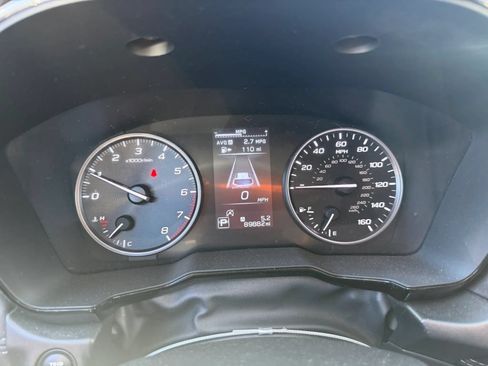 Used 2024 Subaru Outback Premium AWD/4WD image 10