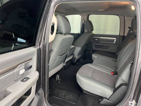 Used 2017 RAM 1500 Big Horn AWD/4WD image 9