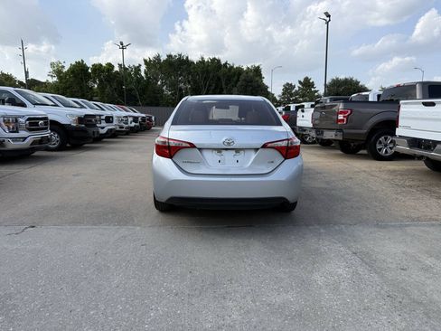 Used 2016 Toyota Corolla LE FWD image 42