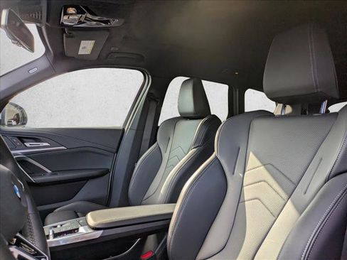 Used 2025 BMW X1 xDrive28i image 11