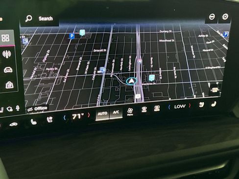 Certified 2025 Audi Q5 Prestige image 24