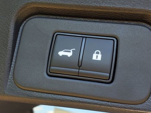 New 2026 Nissan Rogue SV image 8