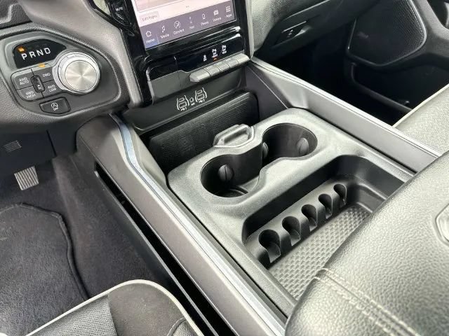 Used 2025 RAM 1500 Laramie AWD/4WD image 41