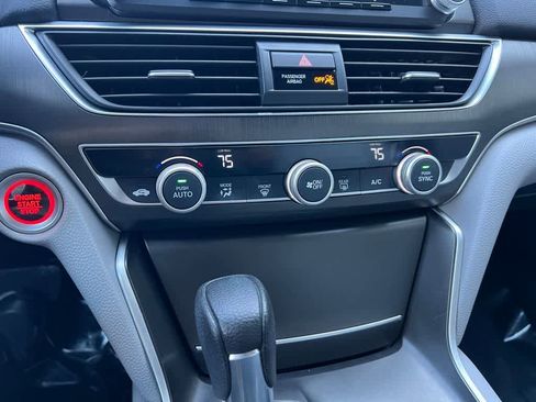 Used 2018 Honda Accord LX image 26