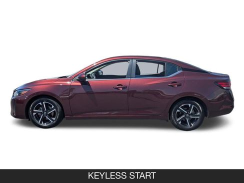 Used 2025 Nissan Sentra SV FWD image 5