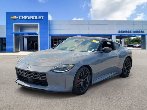 Used 2024 Nissan Z Performance w/ Floor Mat Package RWD image 2