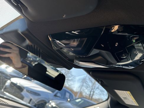 Used 2025 BMW X3 xDrive30i image 27