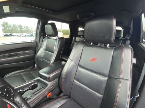 Used 2023 Dodge Durango GT image 24