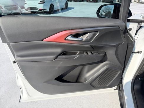 Used 2024 Chevrolet Equinox EV RS w/ Active Safety Package 3 image 20