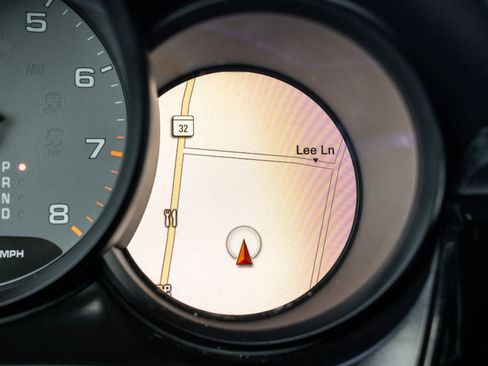 Used 2018 Porsche Macan S image 29