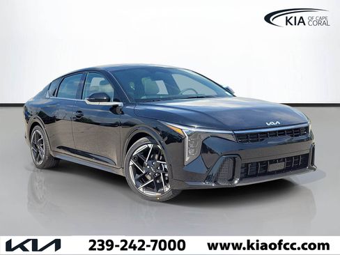 New 2026 Kia K4 GT-Line Turbo FWD image 1