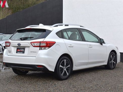 Used 2019 Subaru Impreza 2.0i Premium image 5