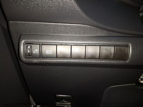 Used 2024 Toyota Corolla SE image 17