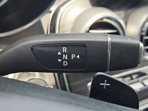 Used 2018 Mercedes-Benz GLC 300 image 23