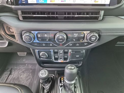 New 2026 Jeep Wrangler Sahara image 38