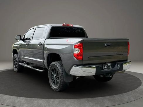 Used 2020 Toyota Tundra SR5 w/ SR5 Leather Package RWD image 6