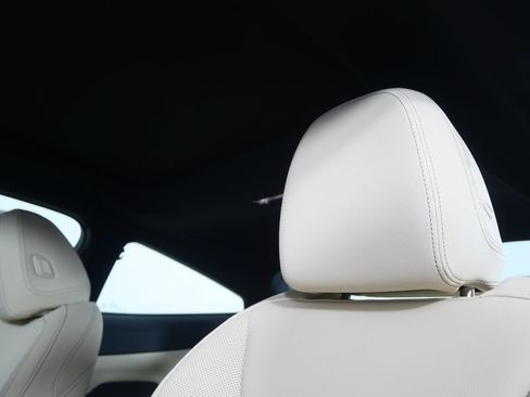 New 2026 BMW 430i Coupe w/ Premium Package image 12