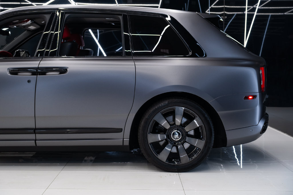 Used 2022 Rolls-Royce Cullinan AWD/4WD image 21