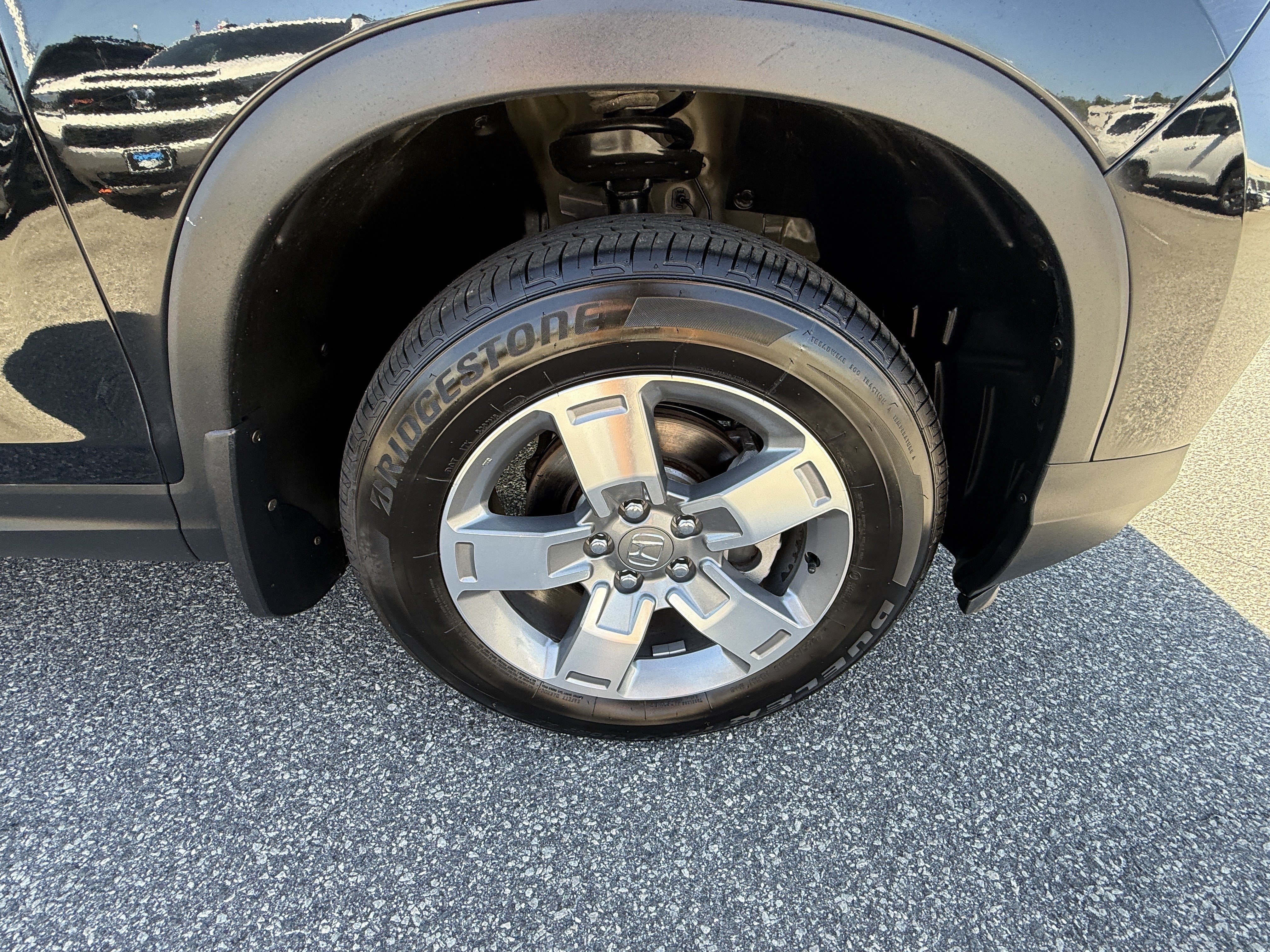 Certified 2025 Honda Ridgeline RTL image 14