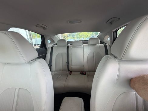 Used 2023 Hyundai Sonata SEL FWD image 16
