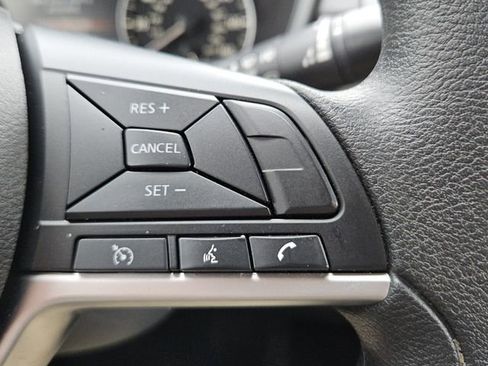 Used 2024 Nissan Altima 2.5 SV image 13