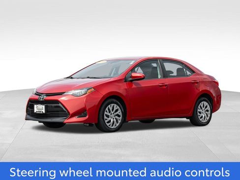 Used 2019 Toyota Corolla LE FWD image 3