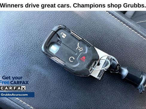 Used 2017 GMC Acadia Denali w/ Technology Package AWD/4WD image 12