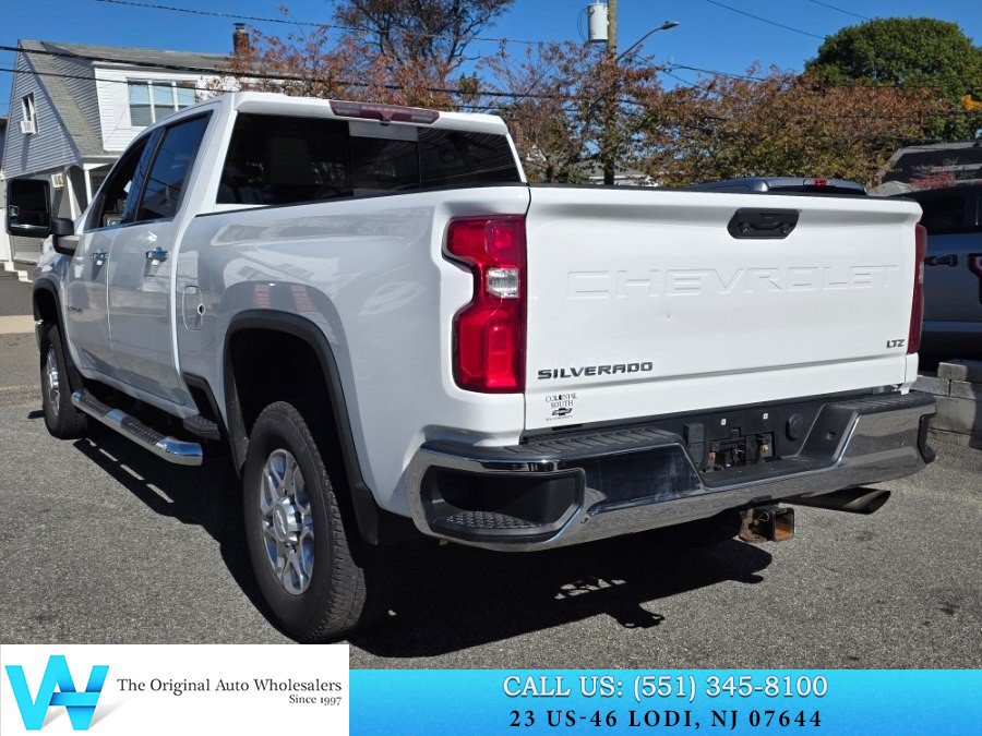 Used 2020 Chevrolet Silverado 2500 LTZ w/ LTZ Convenience Package AWD/4WD image 4