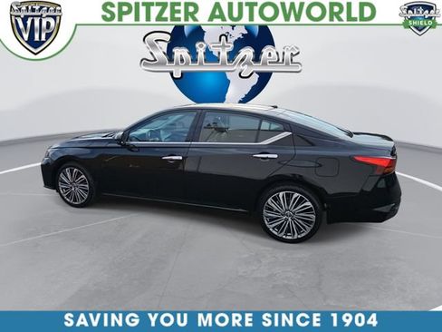 Used 2024 Nissan Altima 2.5 SL AWD/4WD image 1