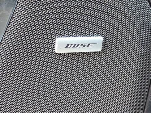 Used 2022 Chevrolet Tahoe LT w/ Luxury Package image 17