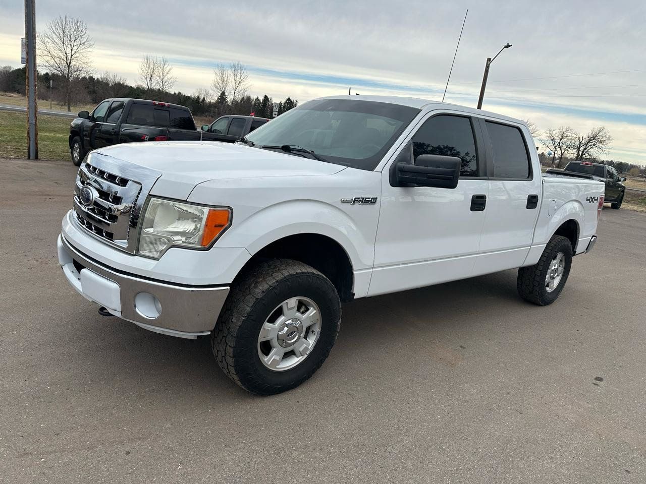 Used 2014 Ford F150 XLT AWD/4WD image 2